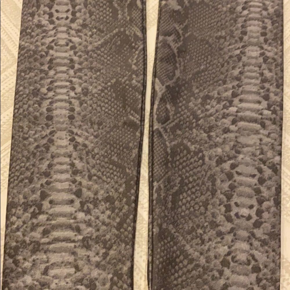 Koral Drive Python Printed High-Rise Leggings NWT - image 5